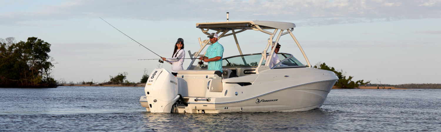 2024 Crownline Boat for sale in D & R Boat World, Green Brook, New Jersey